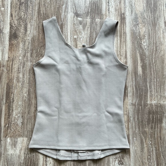 Gray Lace up tank - Picture 2 of 2